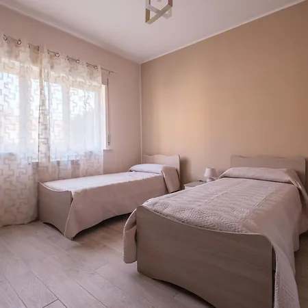 Damilhouse 4 Apartment Messina